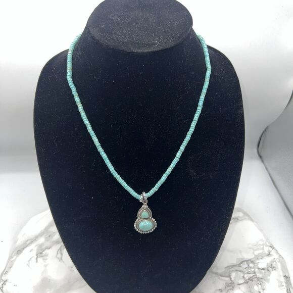 Turquoise Necklace And Earring Set Silver Tone Clasp - Picture 4 of 7
